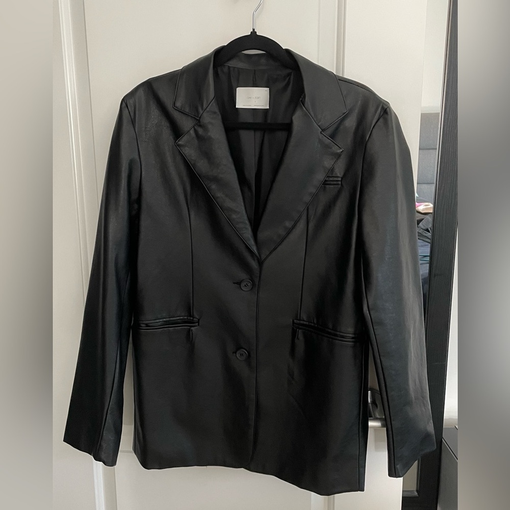 OAK + FORT Black Women's Blazer